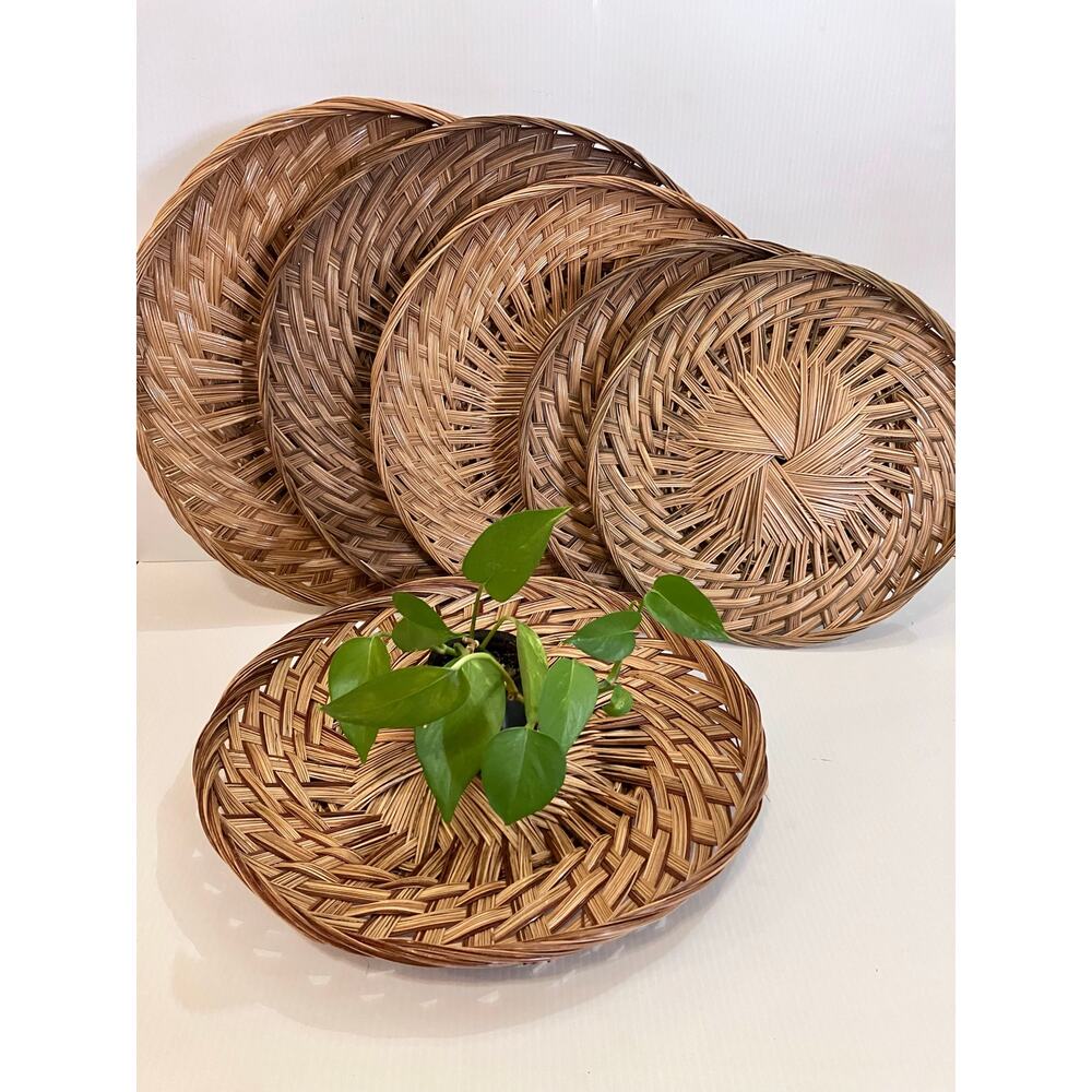 Large Wicker Basket Tray Chargers 18” 16” 14” Set of 6 Round Boho Wall Decor